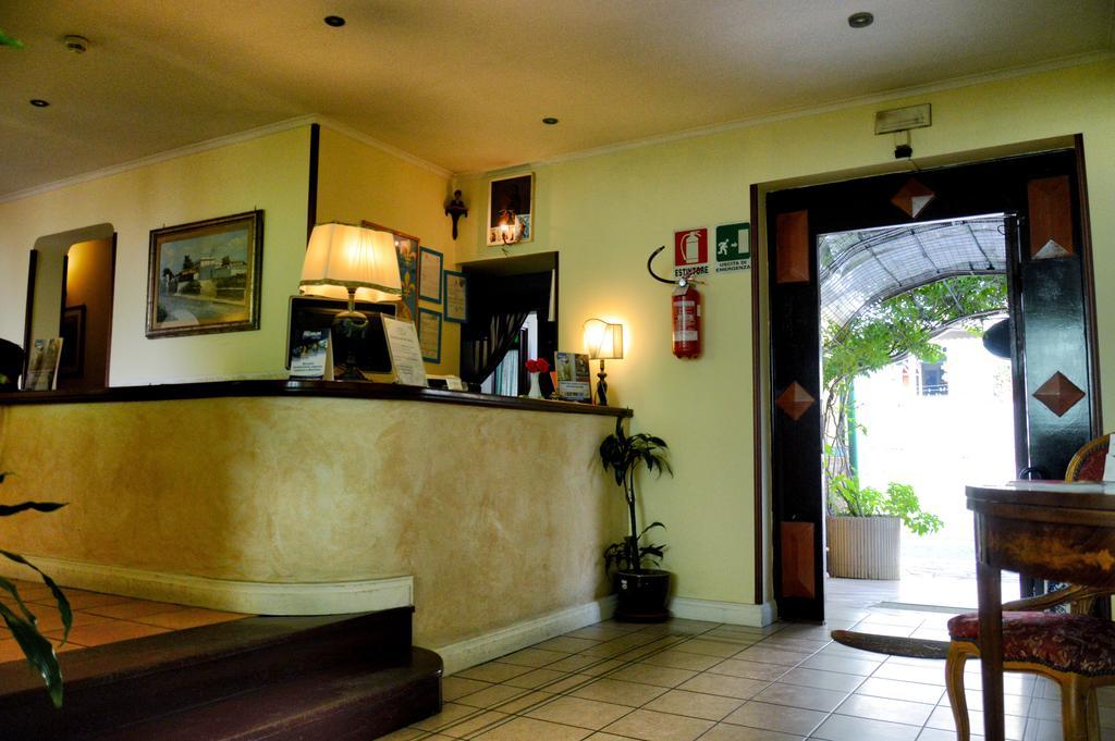 פוזולי Albergo Delle Rose מראה חיצוני תמונה